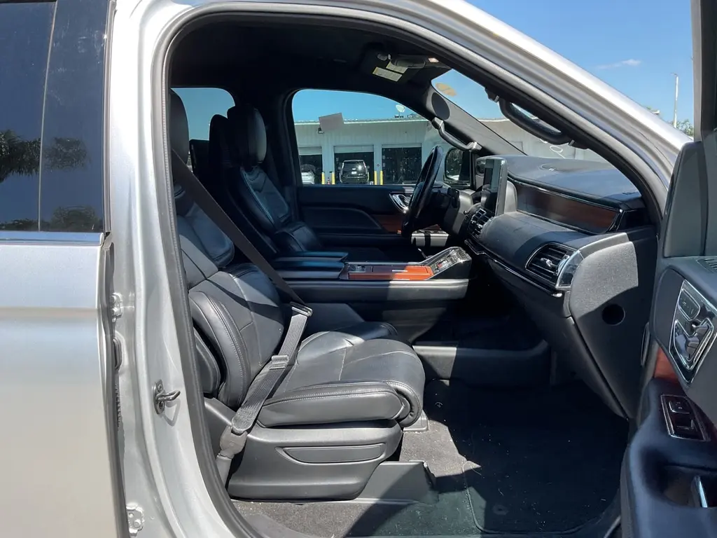 Florida Fine Cars - Used LINCOLN NAVIGATOR 2018 ORLANDO SELECT