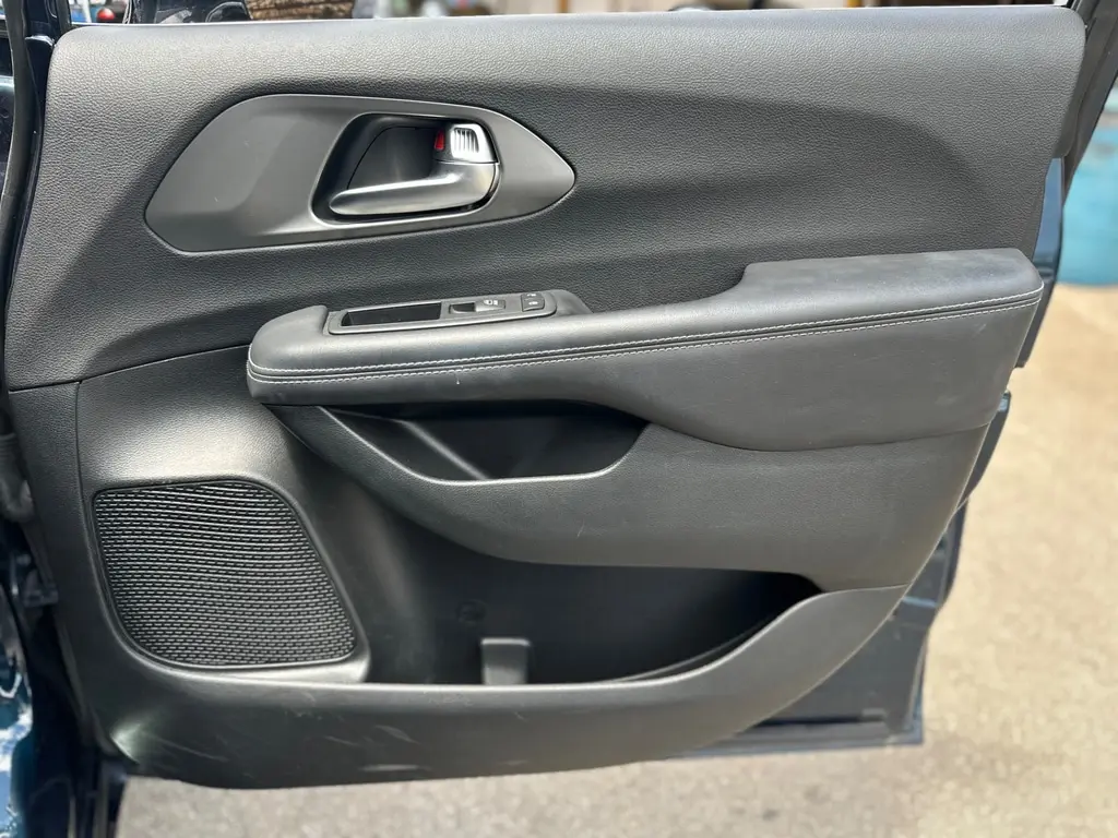 Florida Fine Cars - Used CHRYSLER PACIFICA 2025 MIAMI SELECT