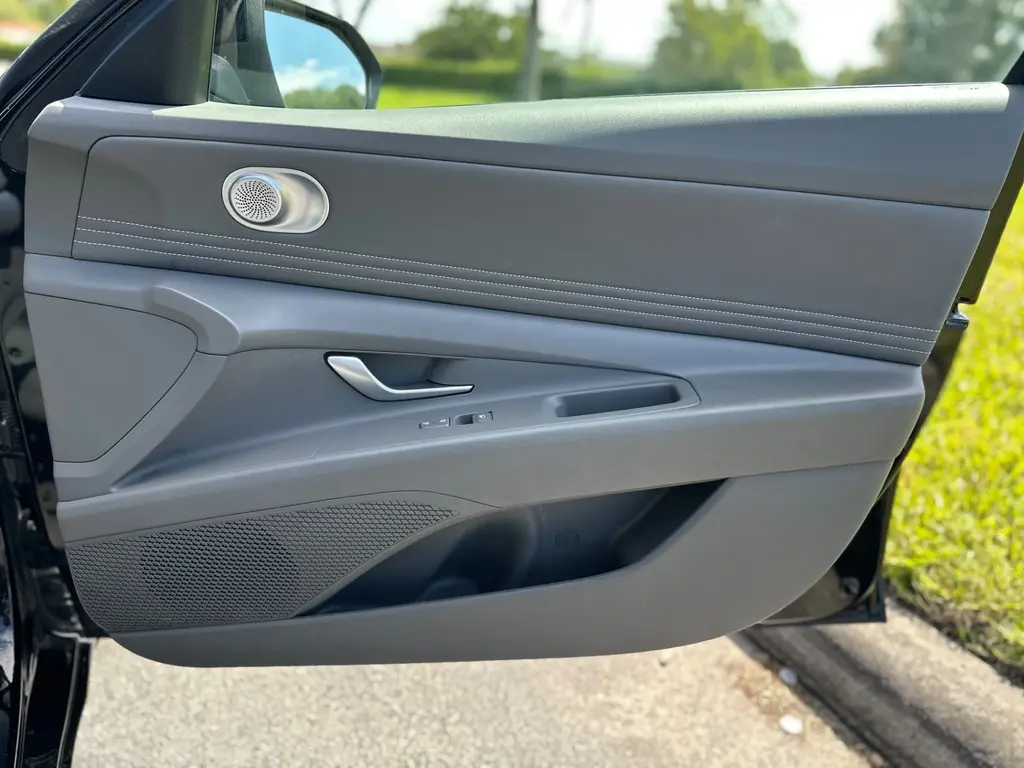 Florida Fine Cars - Used HYUNDAI ELANTRA 2025 MIAMI SEL CONVENIENCE