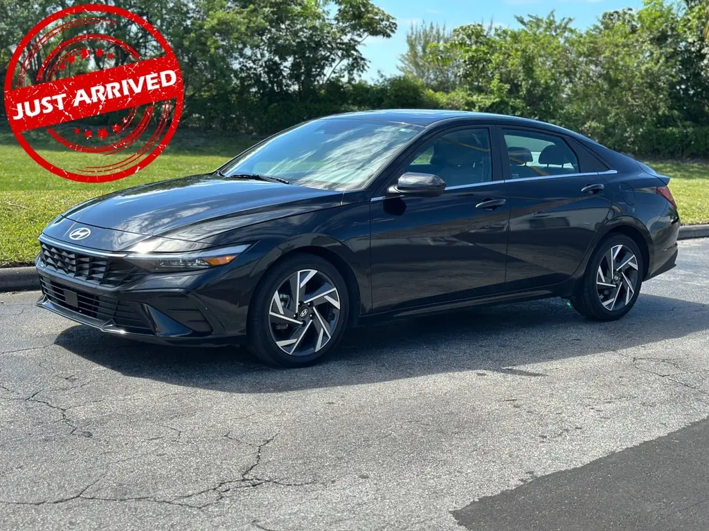 Florida Fine Cars - Used HYUNDAI ELANTRA 2025 MIAMI SEL CONVENIENCE