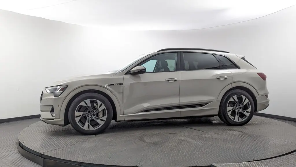 Florida Fine Cars - Used AUDI E-TRON 2022 MIAMI PREMIUM