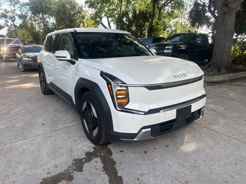 Florida Fine Cars - Used KIA EV9 2024 WEST PALM LIGHT LONG RANGE