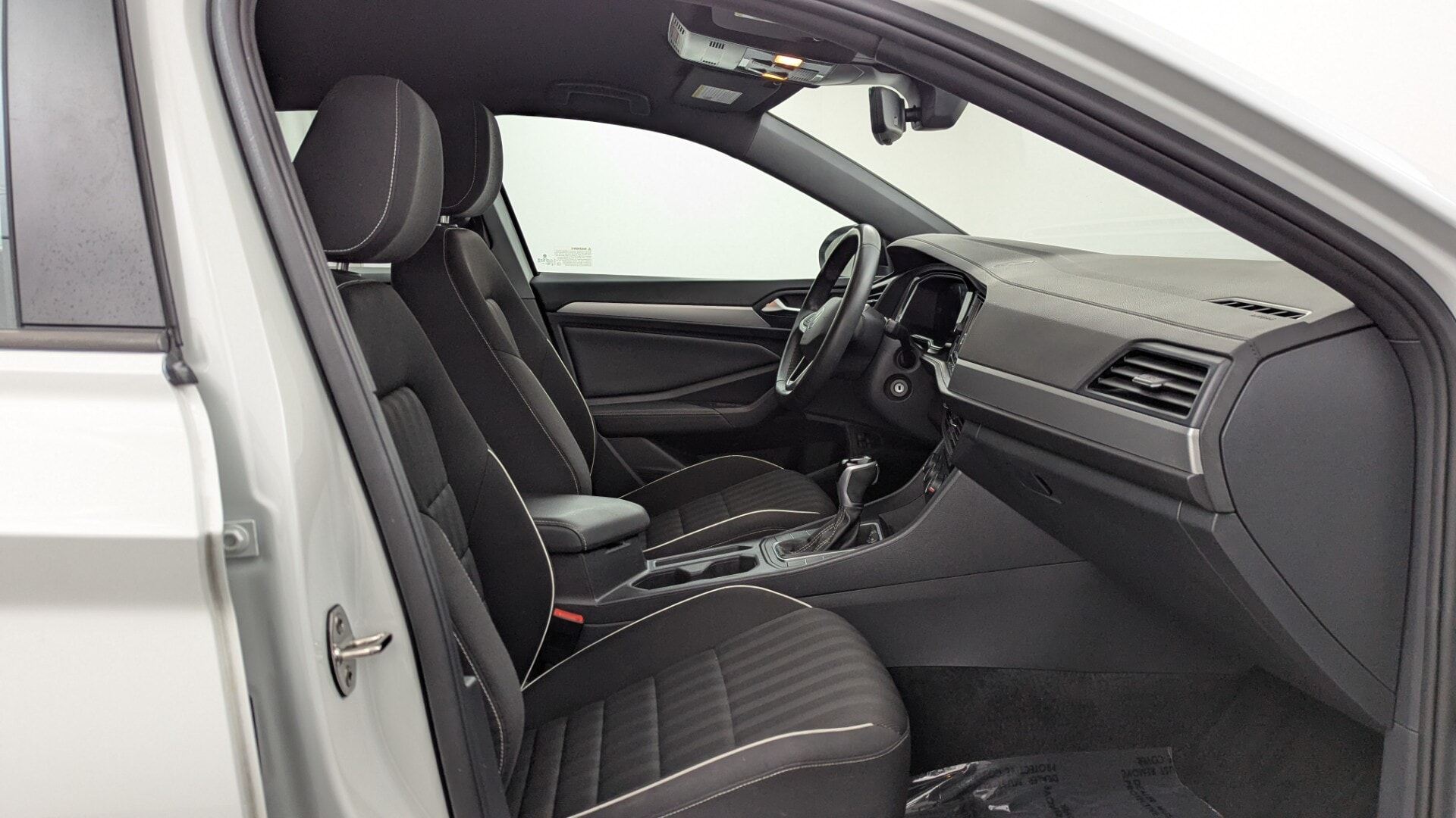 Florida Fine Cars - Used vehicle - SEDAN VOLKSWAGEN JETTA 2024