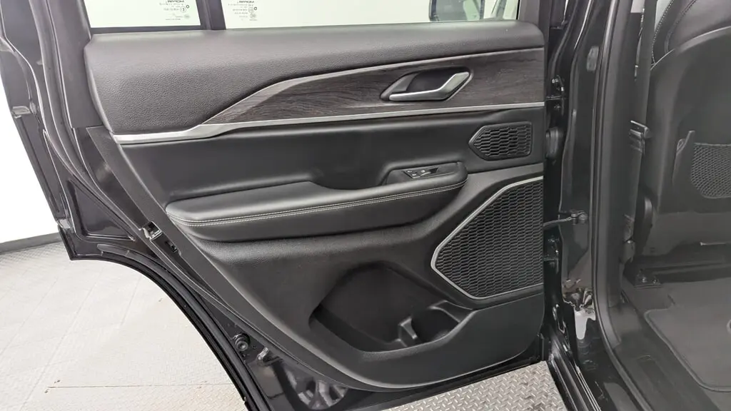 Florida Fine Cars - Used JEEP GRAND CHEROKEE 2022 MIAMI LIMITED