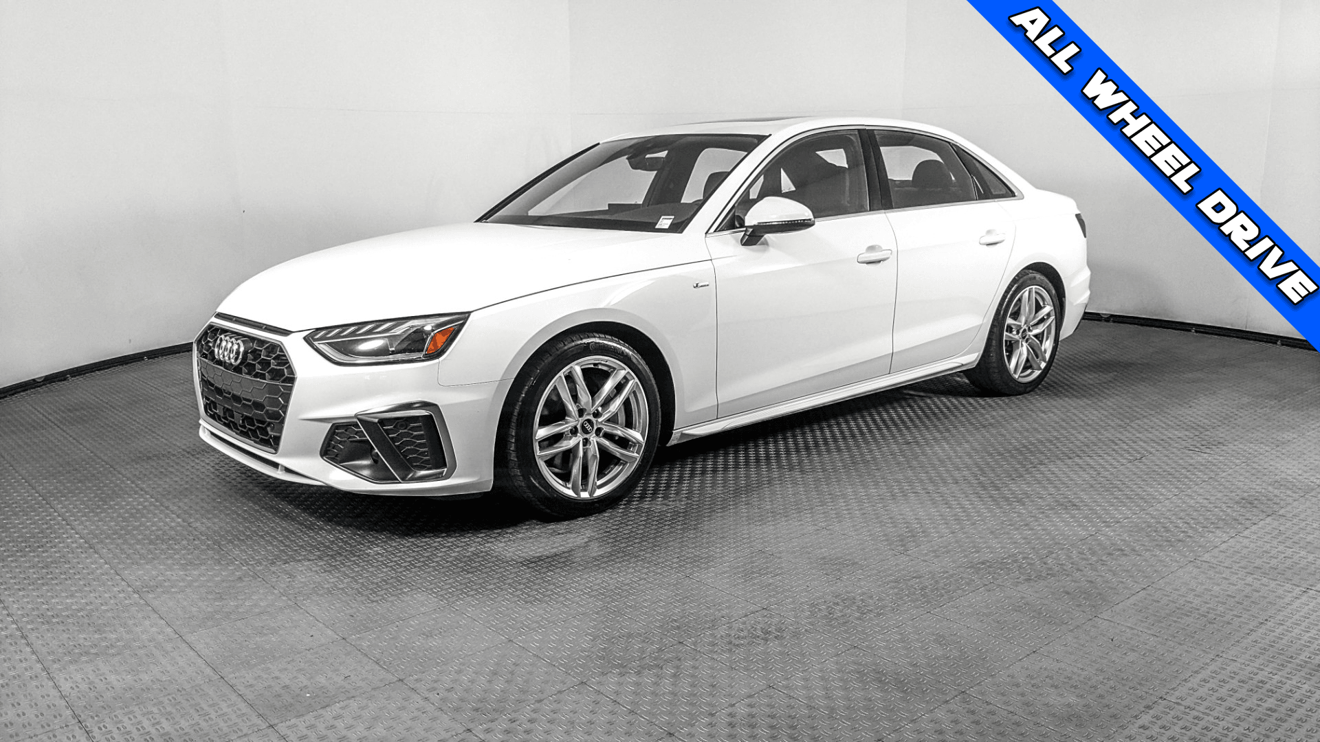 2023 Audi A4 45 TFSI Premium Plus quattro S tronic's photo