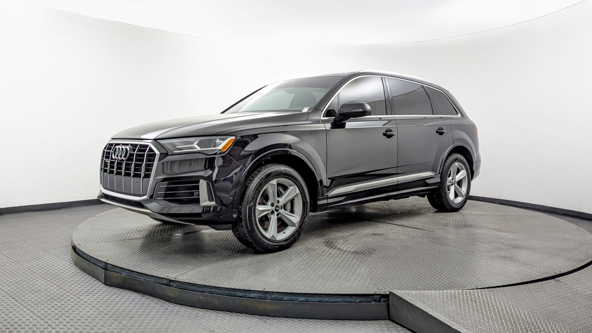 2022 Audi Q7 55 Premium quattro Tiptronic's photo
