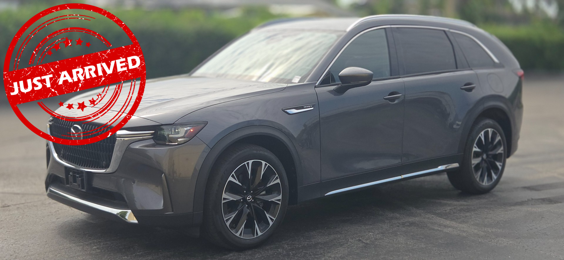 2024 Mazda CX-90 PHEV Premium Package's photo