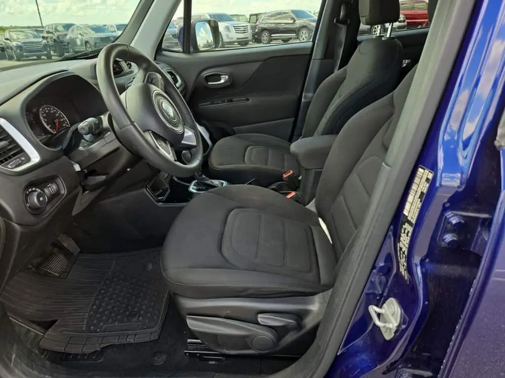 Florida Fine Cars - Used JEEP RENEGADE 2018 MARGATE LATITUDE