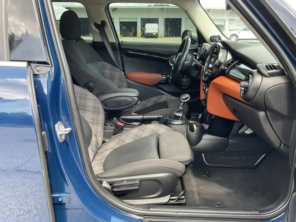 Florida Fine Cars - Used MINI HARDTOP 4 DOOR 2017 ORLANDO COOPER S