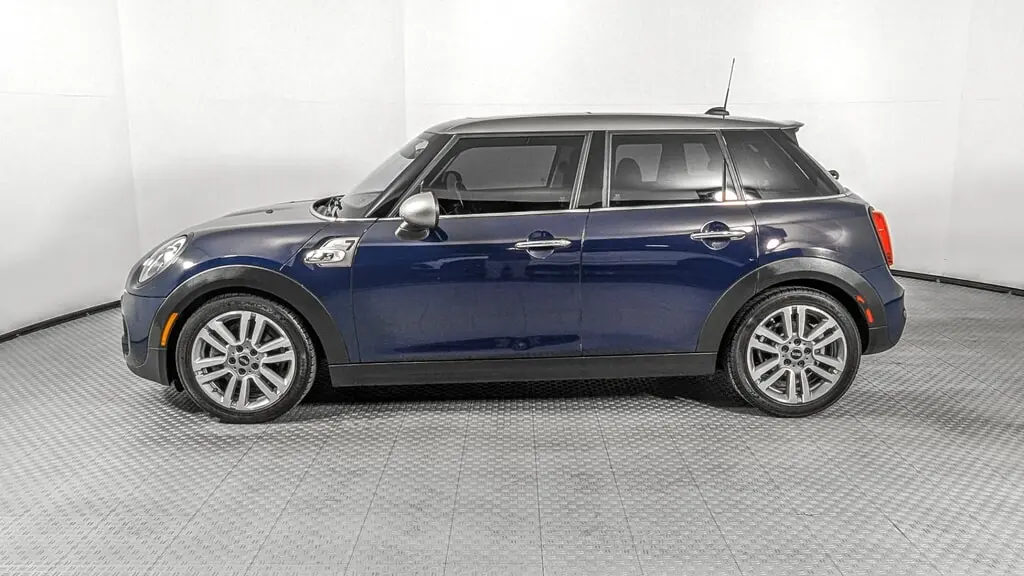 Florida Fine Cars - Used MINI COOPER S HARDTOP 4 DOOR 2017 ORLANDO SEVEN SPECIAL EDITION