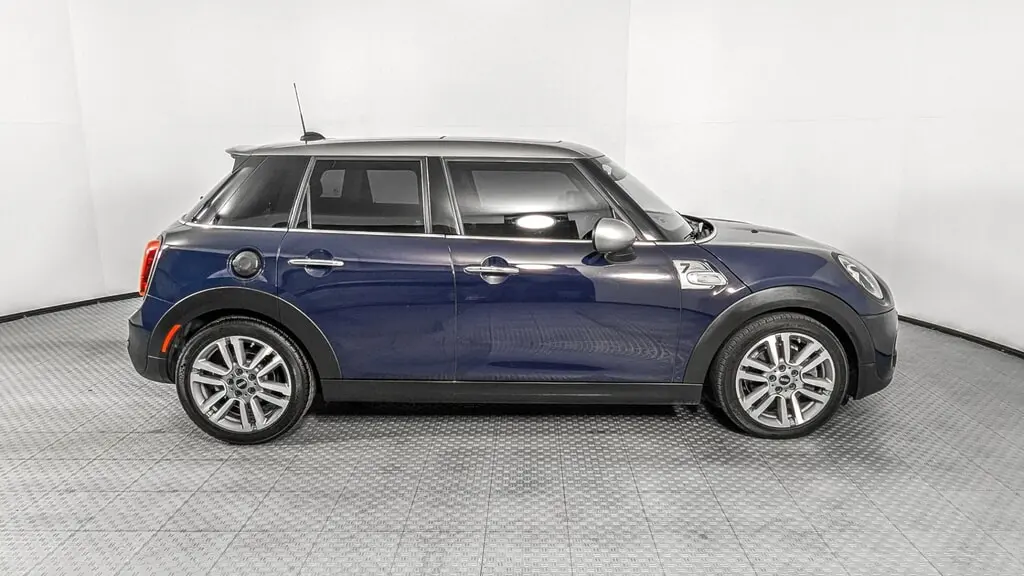 Florida Fine Cars - Used MINI COOPER S HARDTOP 4 DOOR 2017 ORLANDO SEVEN SPECIAL EDITION