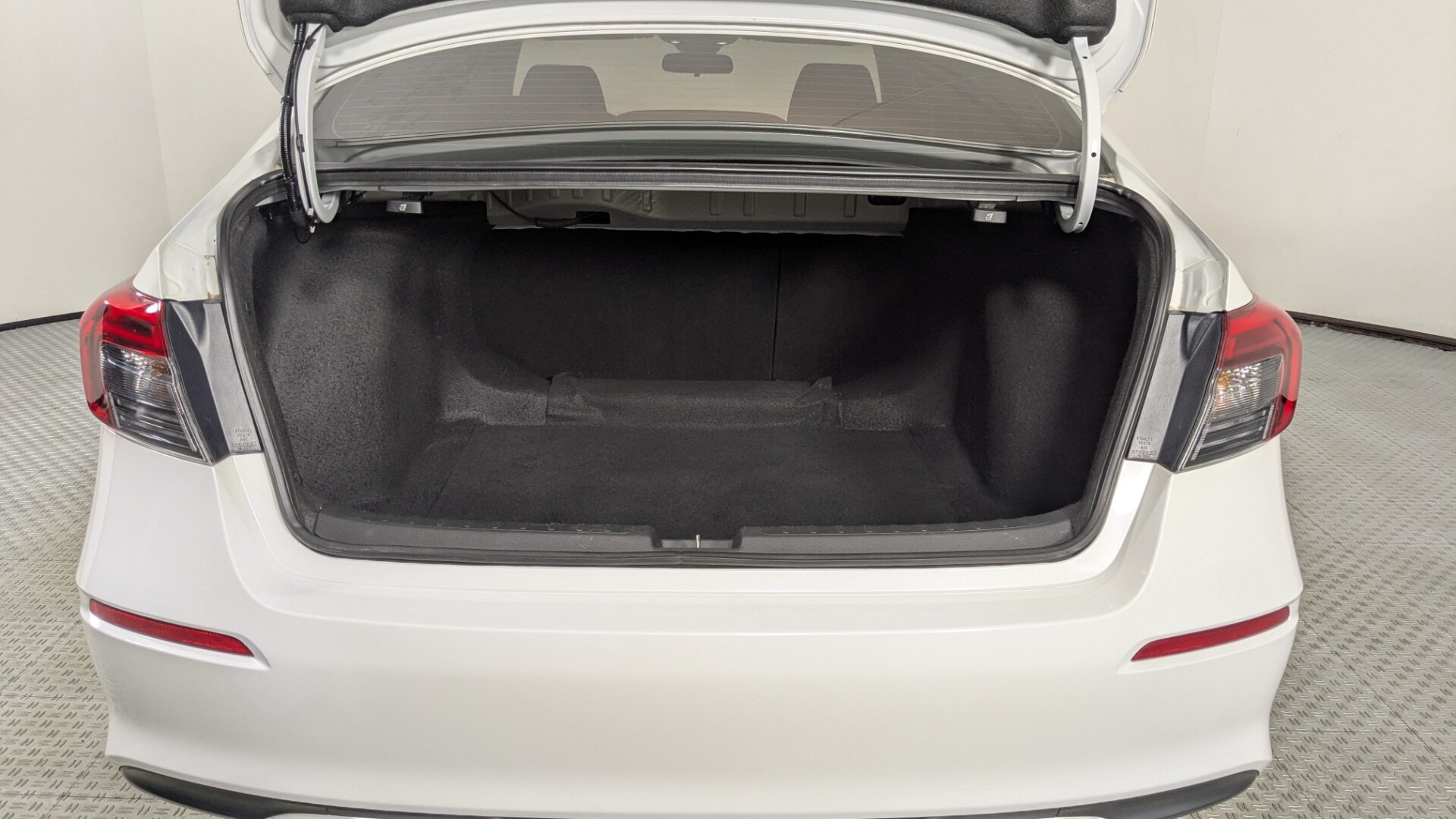 Florida Fine Cars - Used vehicle - SEDAN HONDA CIVIC 2024