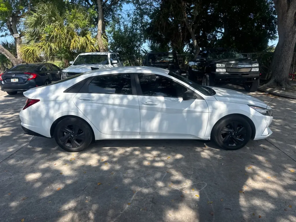 Florida Fine Cars - Used HYUNDAI ELANTRA 2023 WEST PALM SEL