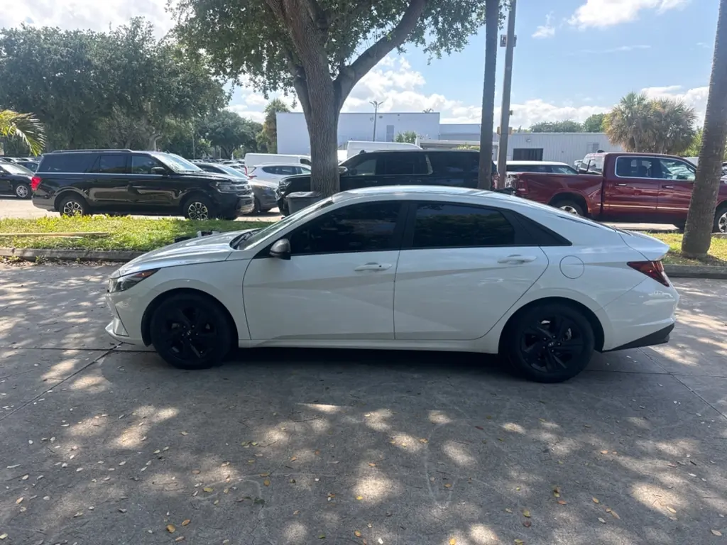 Florida Fine Cars - Used HYUNDAI ELANTRA 2023 WEST PALM SEL
