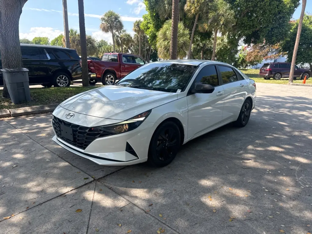 Florida Fine Cars - Used HYUNDAI ELANTRA 2023 WEST PALM SEL