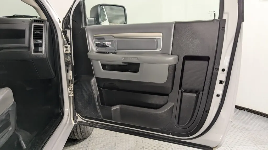 Florida Fine Cars - Used RAM 1500 CLASSIC 2019 ORLANDO TRADESMAN