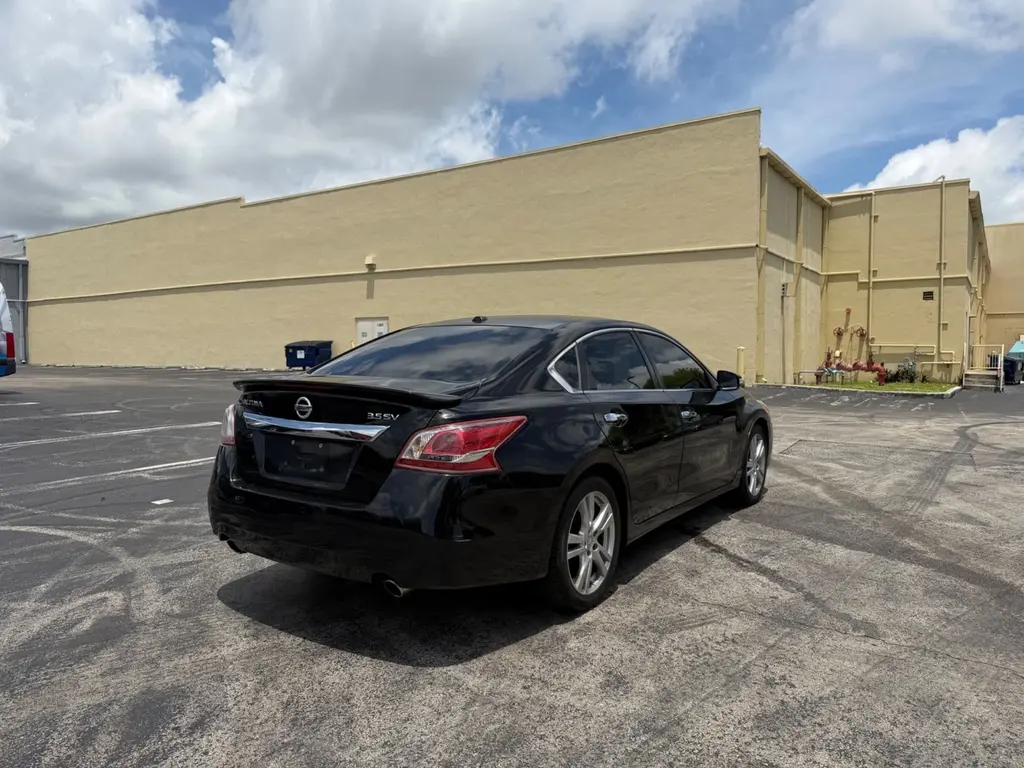 Florida Fine Cars - Used NISSAN ALTIMA 2013 MARGATE 3.5 SV