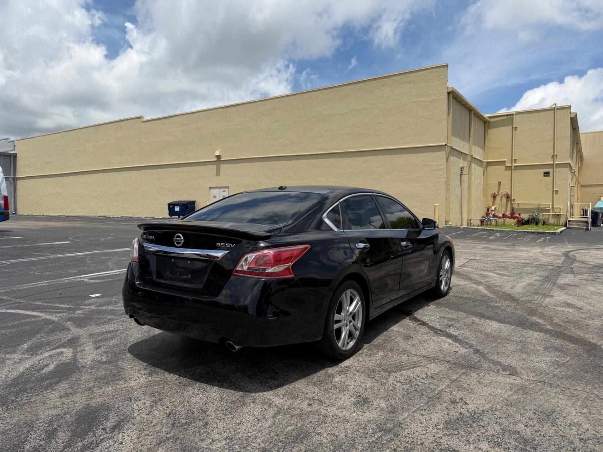 used vehicle - SEDAN NISSAN ALTIMA 2013