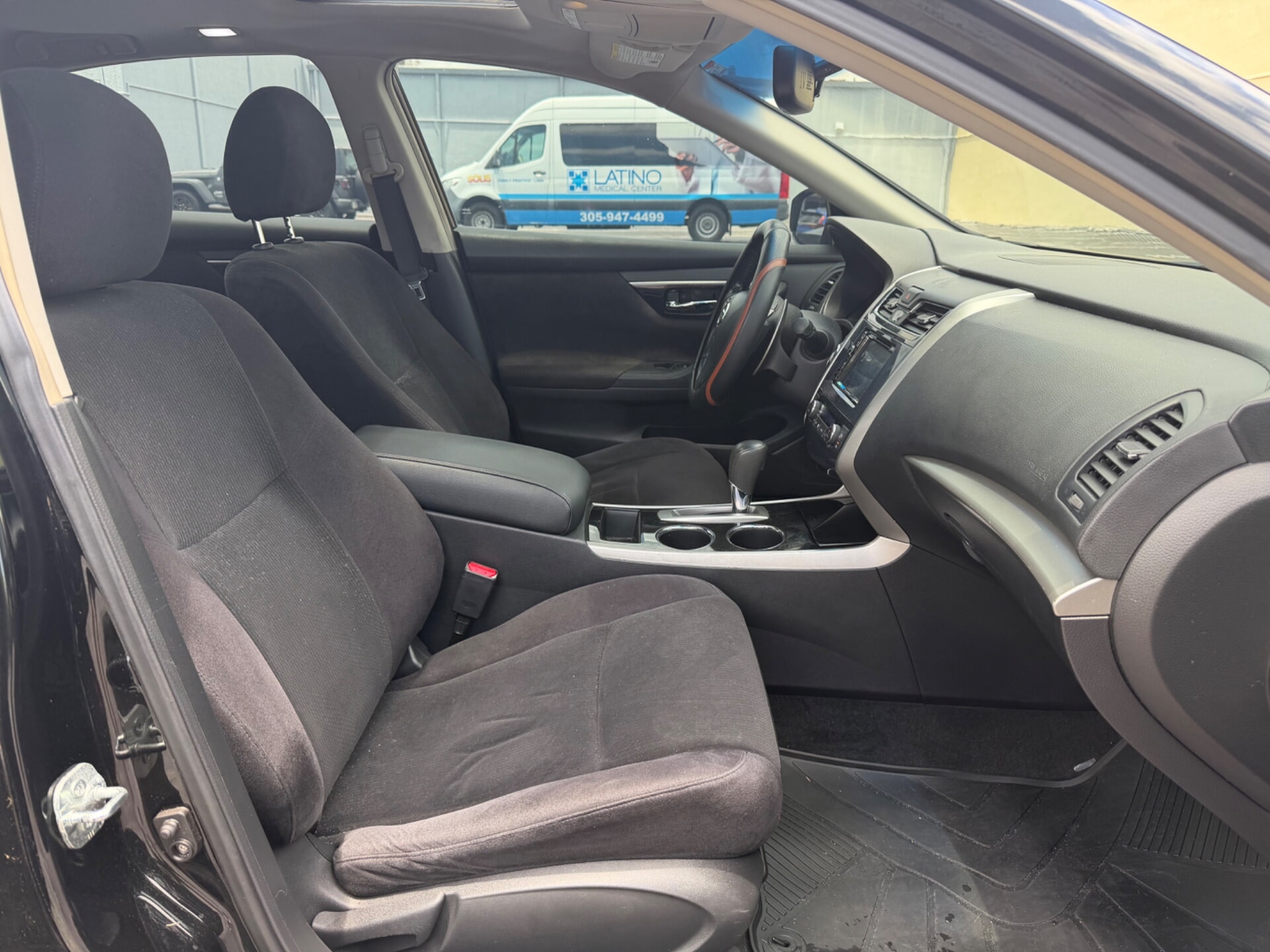 used vehicle - SEDAN NISSAN ALTIMA 2013