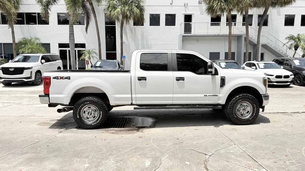 Florida Fine Cars - Used FORD SUPER DUTY F-250 SRW 2019 WEST PALM XL