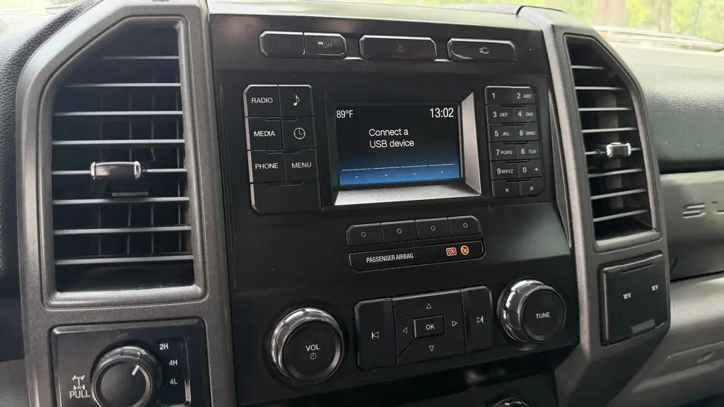 Florida Fine Cars - Used FORD SUPER DUTY F-250 SRW 2019 WEST PALM XL