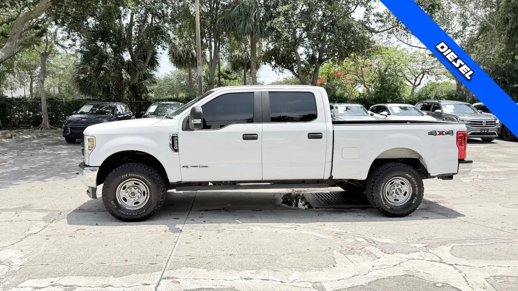 Florida Fine Cars - Used FORD SUPER DUTY F-250 SRW 2019 WEST PALM XL