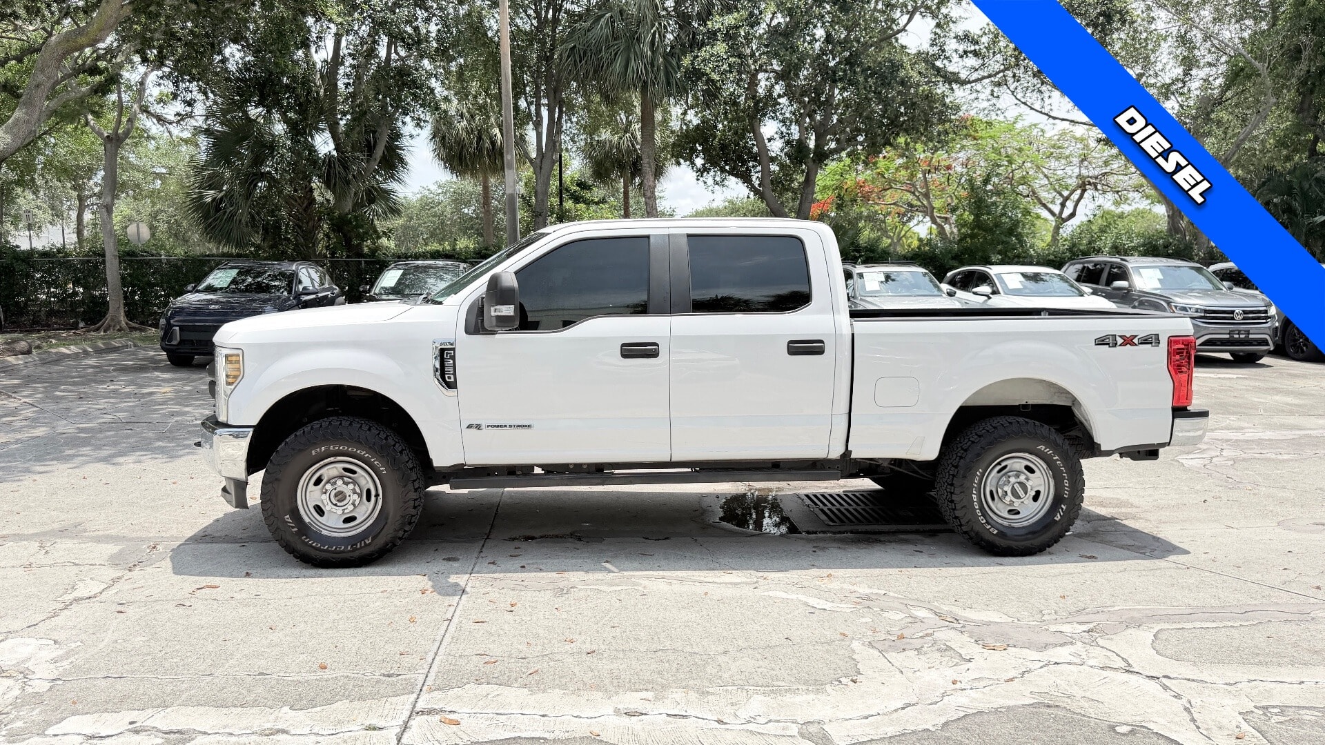 2019 Ford F-250 XL 4x4 Crew Cab 8' Box's photo