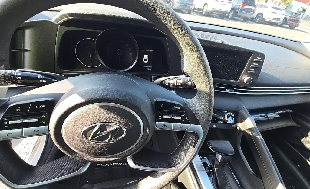 Florida Fine Cars - Used HYUNDAI ELANTRA 2023 ORLANDO SEL