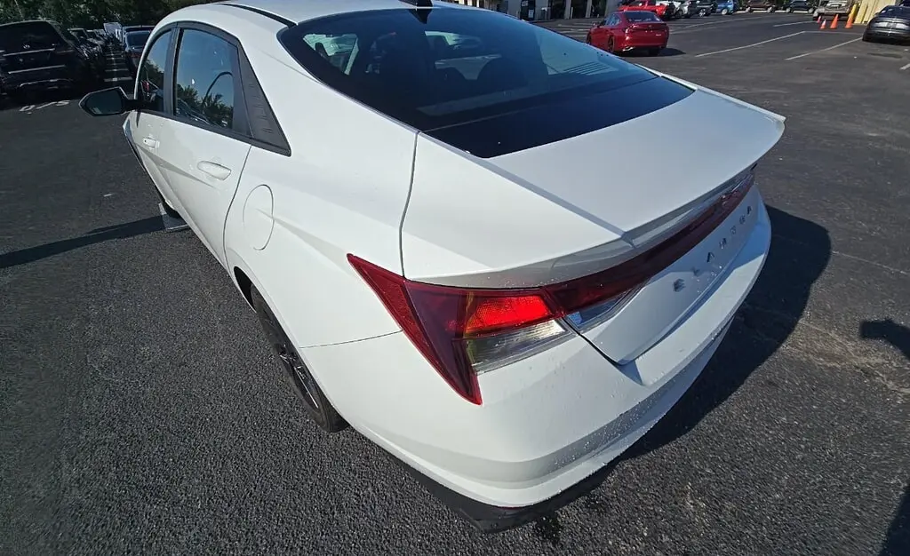 Florida Fine Cars - Used HYUNDAI ELANTRA 2023 ORLANDO SEL