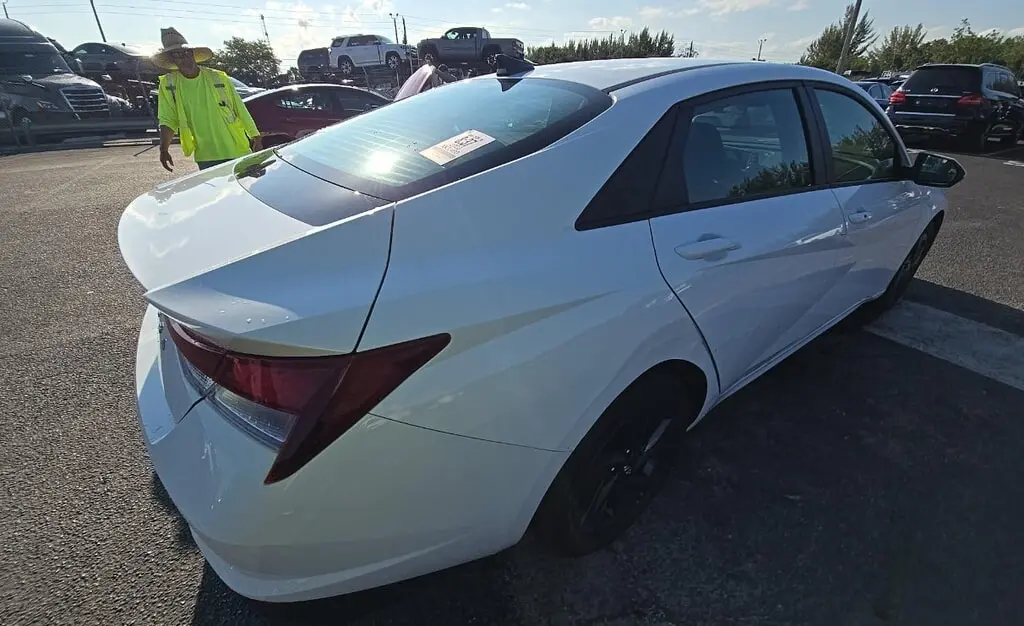 Florida Fine Cars - Used HYUNDAI ELANTRA 2023 ORLANDO SEL