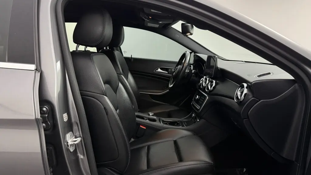 Florida Fine Cars - Used MERCEDES-BENZ GLA 250 2018 WEST PALM GLA 250 4MATIC