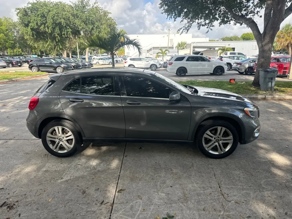 Florida Fine Cars - Used MERCEDES-BENZ GLA 250 4MATIC 2018 WEST PALM GLA 250