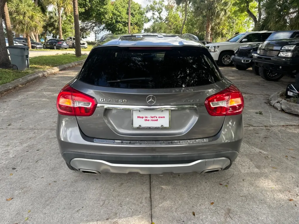 Florida Fine Cars - Used MERCEDES-BENZ GLA 250 4MATIC 2018 WEST PALM GLA 250