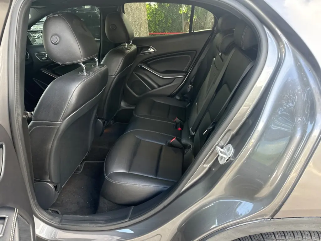 Florida Fine Cars - Used MERCEDES-BENZ GLA 250 4MATIC 2018 WEST PALM GLA 250