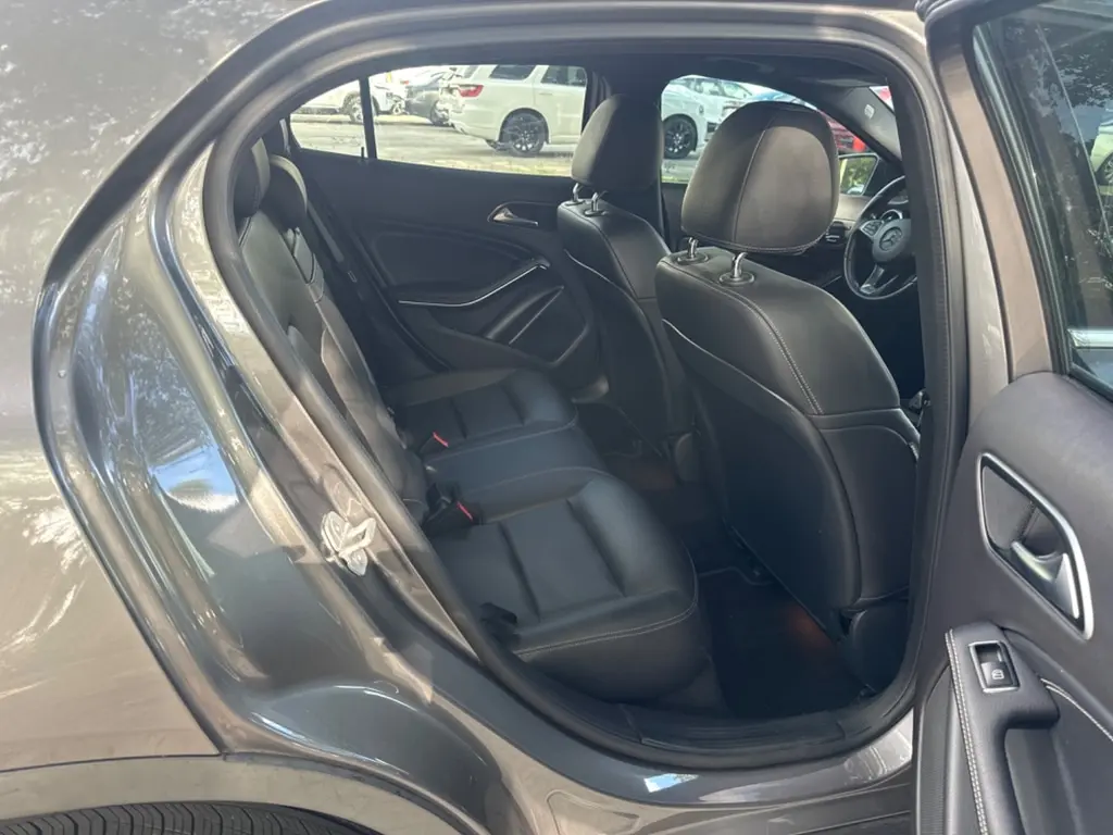 Florida Fine Cars - Used MERCEDES-BENZ GLA 250 4MATIC 2018 WEST PALM GLA 250