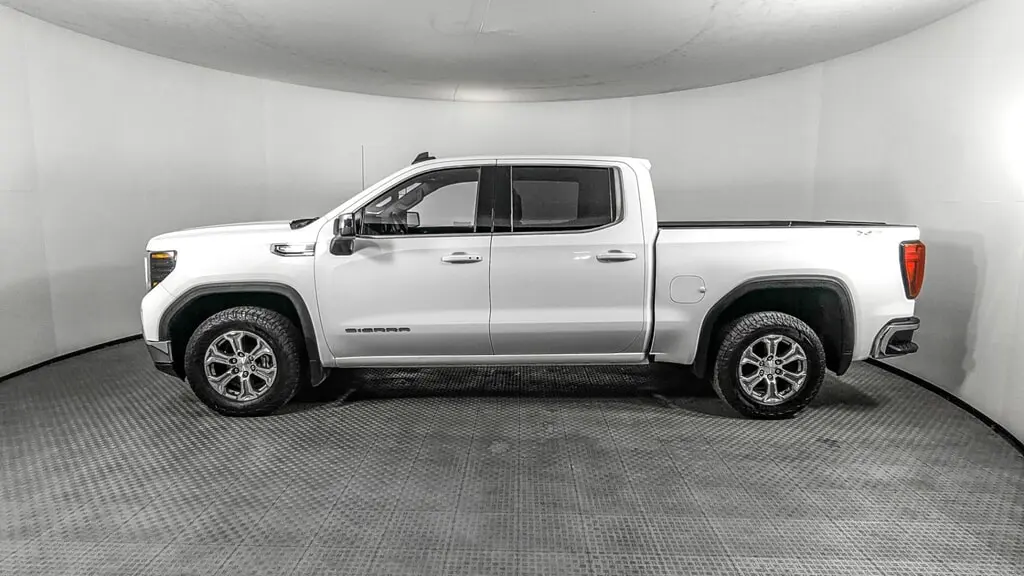 Florida Fine Cars - Used GMC SIERRA 1500 4WD CREW CAB 147" SLE 2023 ORLANDO SLE