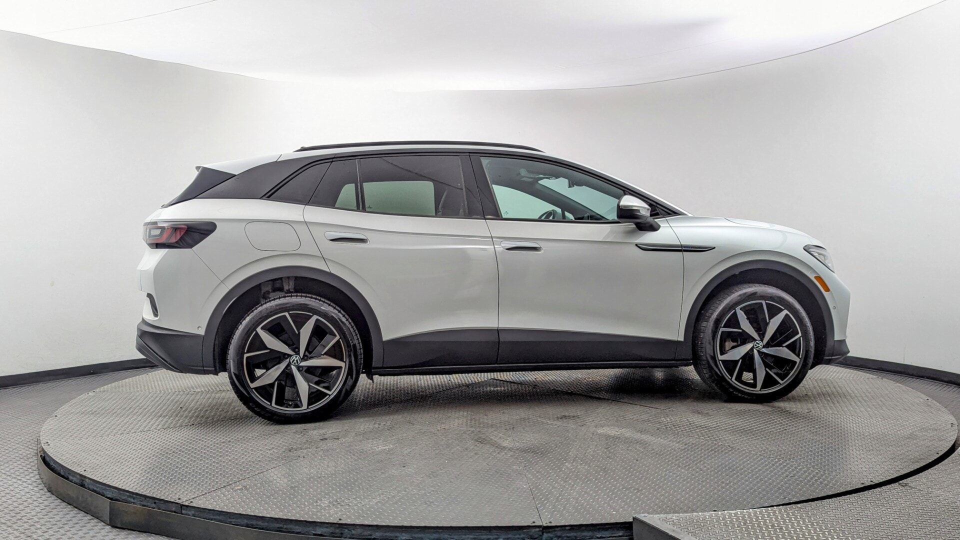 Florida Fine Cars - Used vehicle - SUV VOLKSWAGEN ID.4 2023