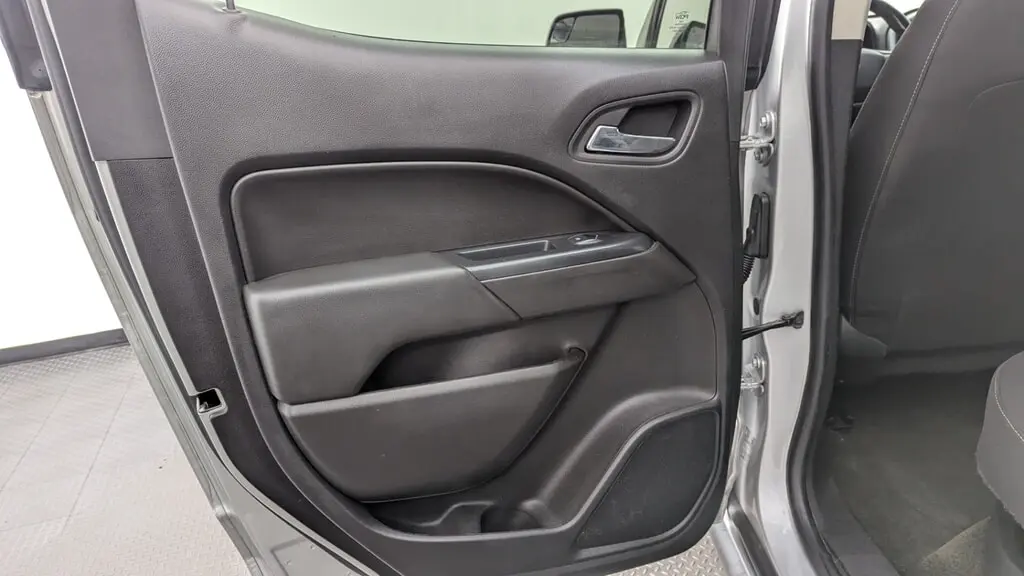Florida Fine Cars - Used CHEVROLET COLORADO 2018 MIAMI 2WD LT