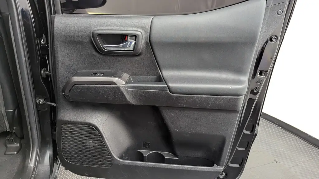 Florida Fine Cars - Used TOYOTA TACOMA 4WD 2022 MIAMI SR5