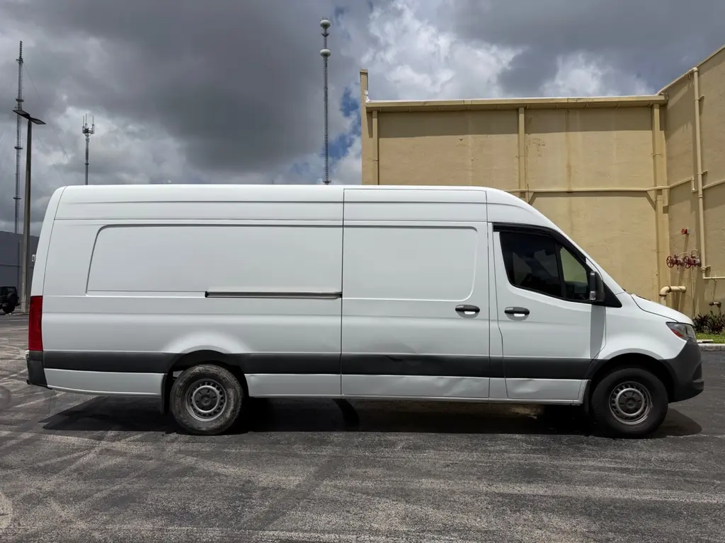 Florida Fine Cars - Used MERCEDES-BENZ SPRINTER 2021 MARGATE 2500 Cargo 170" HIGH ROOF EXT