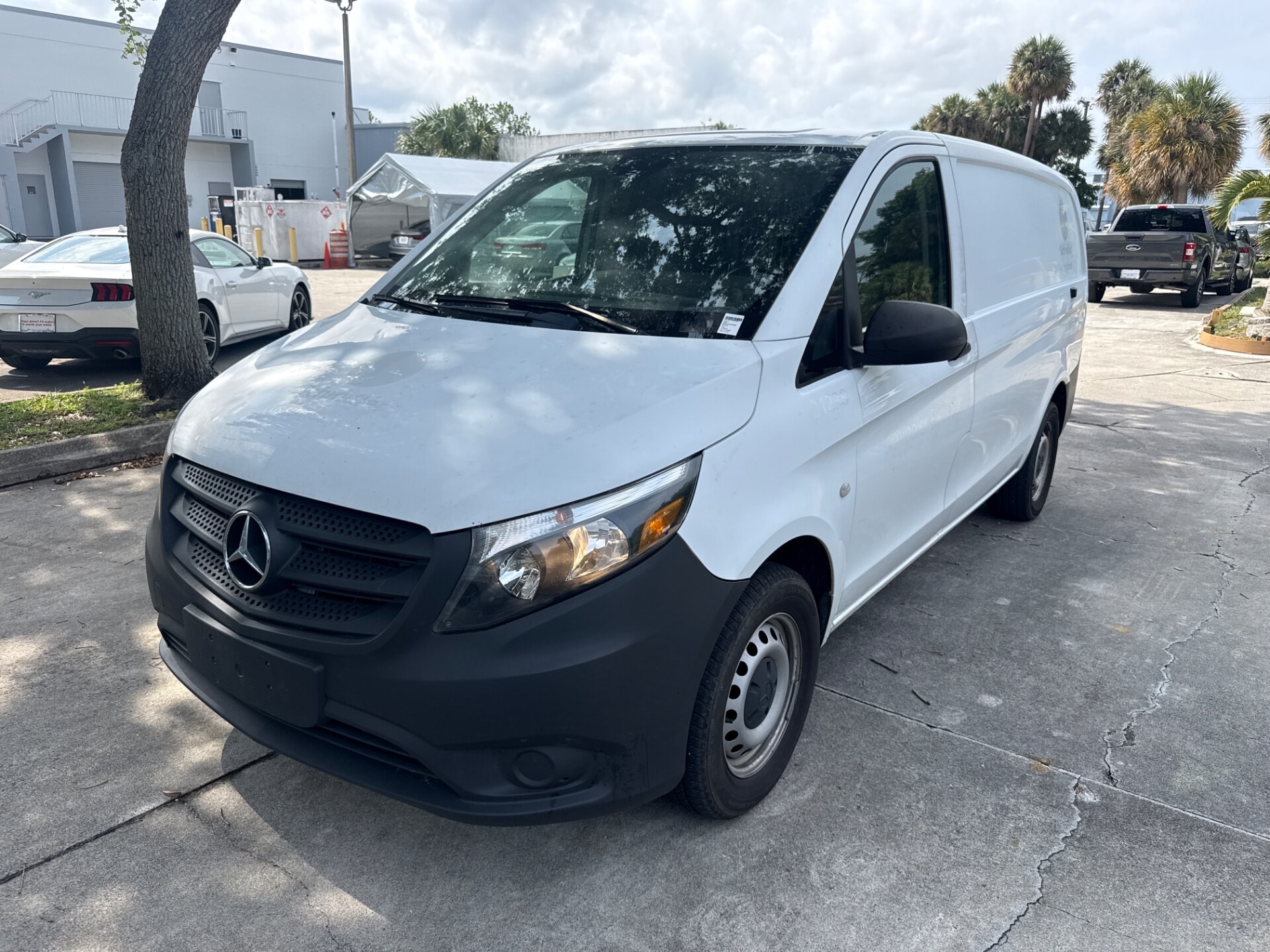 2021 Mercedes-Benz Metris 126" WB Cargo's photo