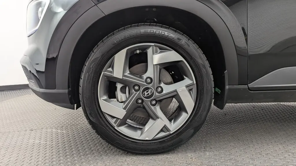 Florida Fine Cars - Used HYUNDAI VENUE 2024 MIAMI SEL