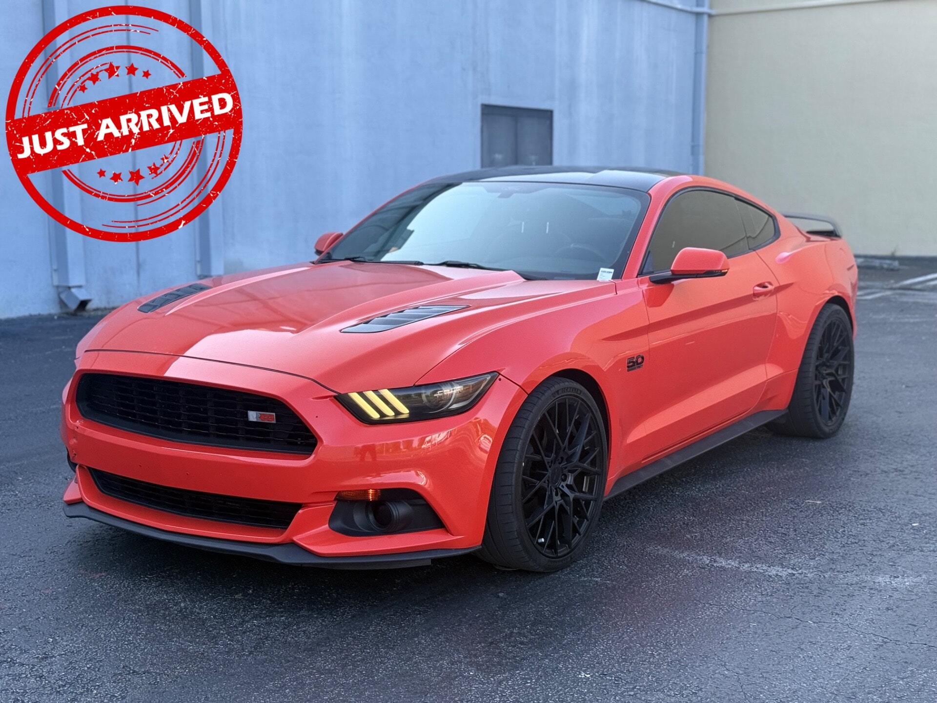 2016 Ford Mustang GT Coupe Premium's photo