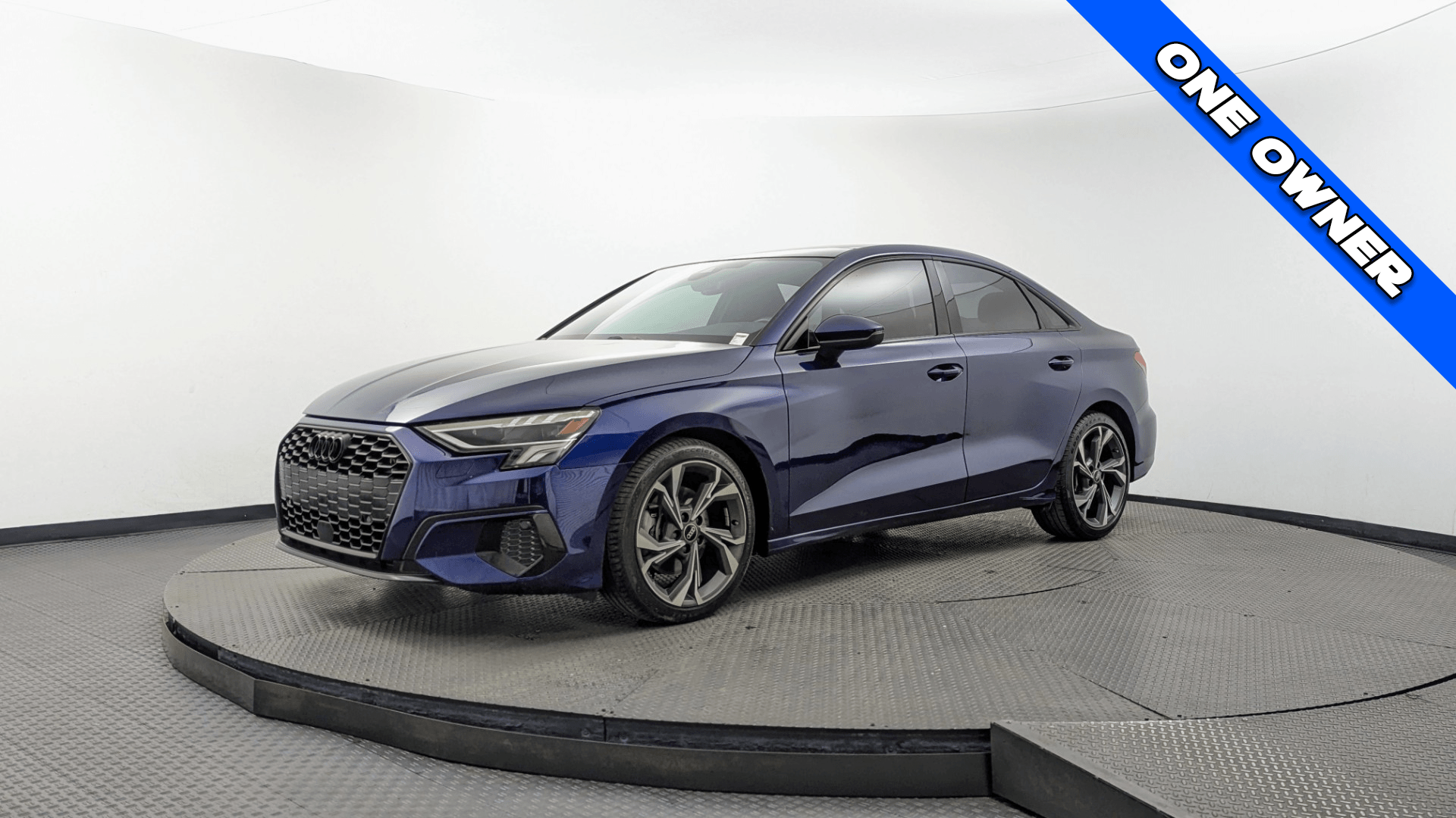 2023 Audi A3 40 TFSI Premium FWD S tronic's photo