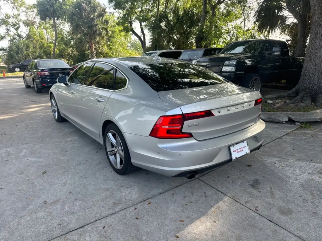 Florida Fine Cars - Used VOLVO S90 2018 WEST PALM MOMENTUM