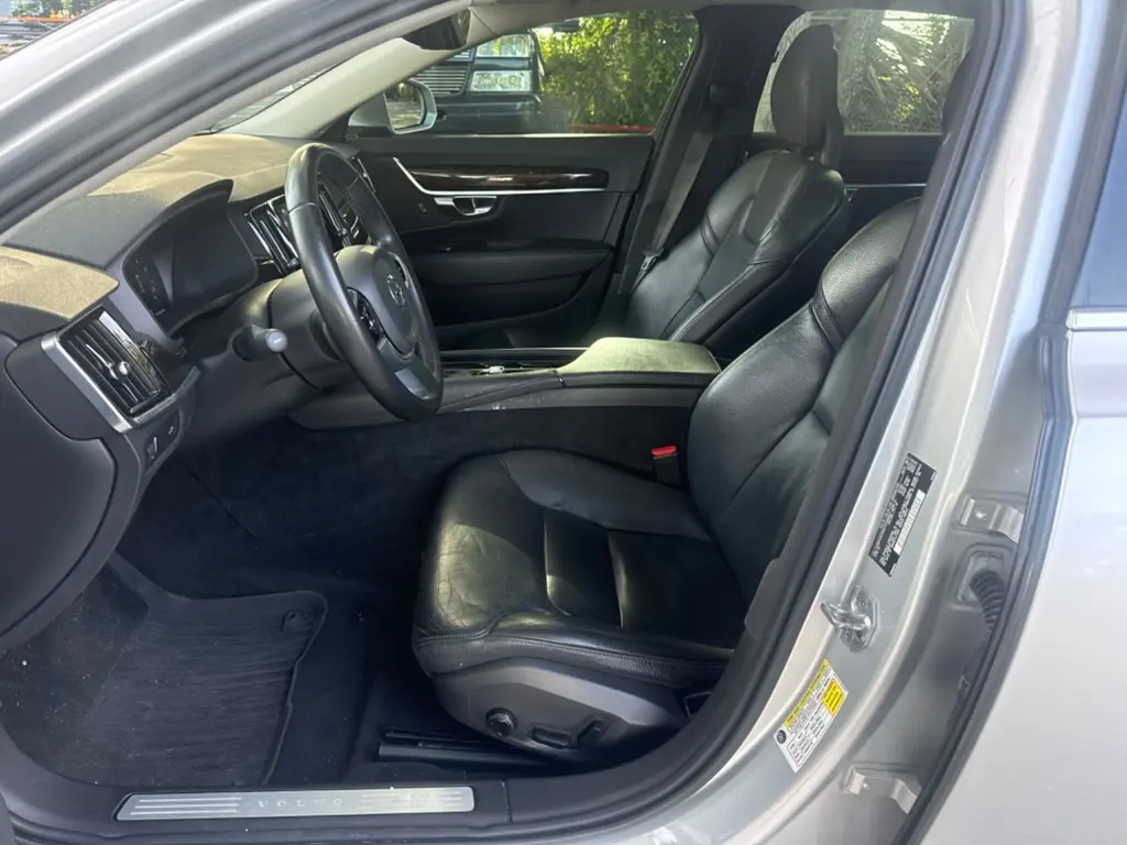 Florida Fine Cars - Used VOLVO S90 2018 WEST PALM MOMENTUM