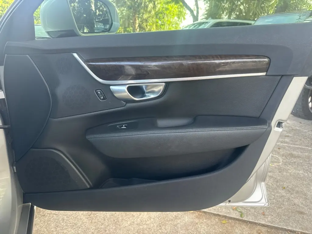 Florida Fine Cars - Used VOLVO S90 2018 WEST PALM MOMENTUM