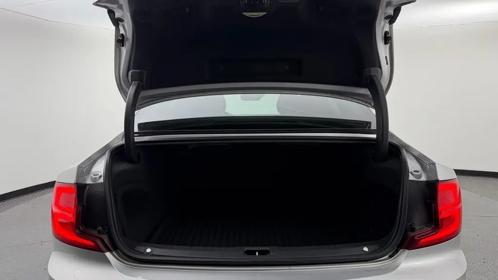 Florida Fine Cars - Used VOLVO S90 2018 WEST PALM MOMENTUM