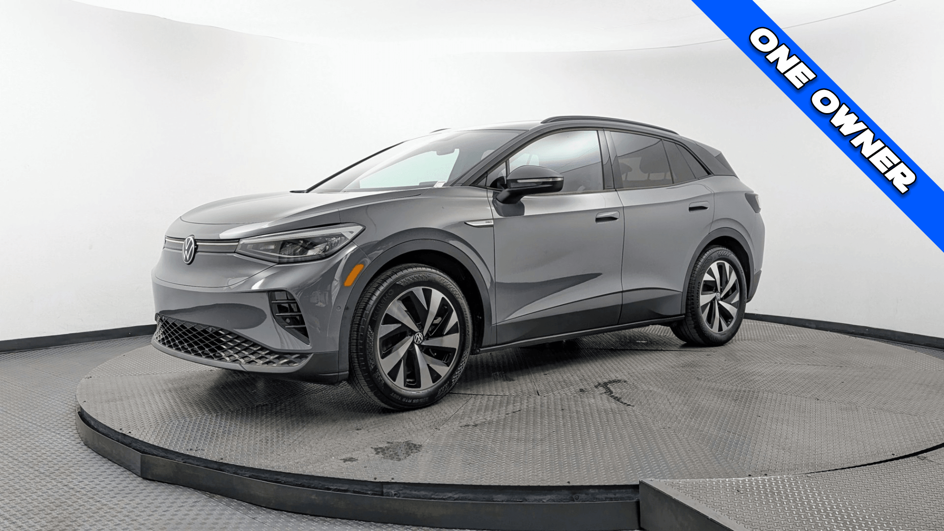 2023 Volkswagen ID.4 PRO LG's photo