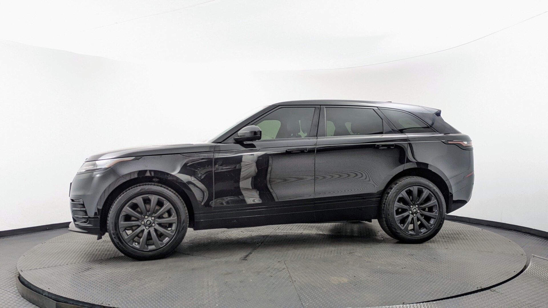 Florida Fine Cars - Used LAND ROVER RANGE ROVER VELAR 2022 MARGATE R-DYNAMIC S